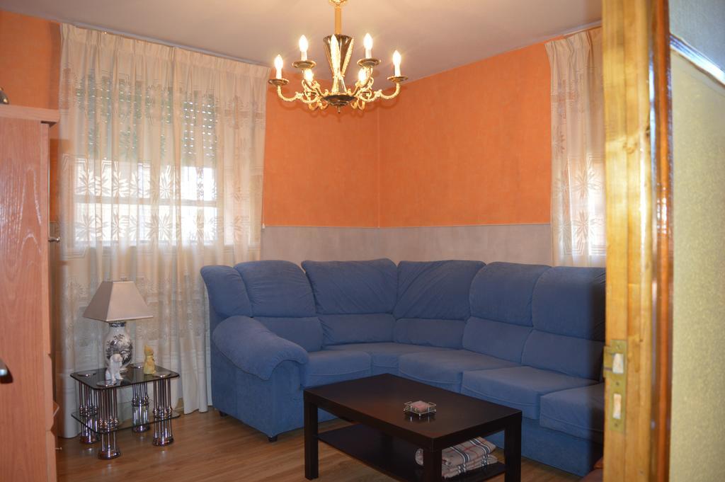 Casa Rural Los Llaganos Villaturiel ภายนอก รูปภาพ